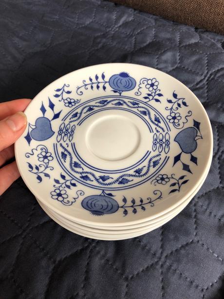 Malé tanieriky podšálky 5ks,