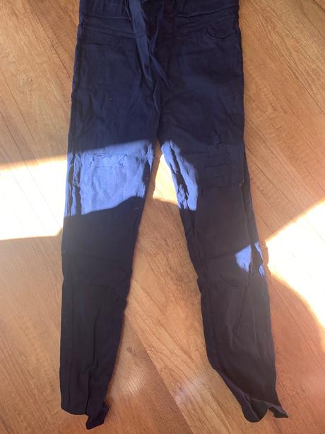 Dievcenske elasticke nohavice roztrhane, 152