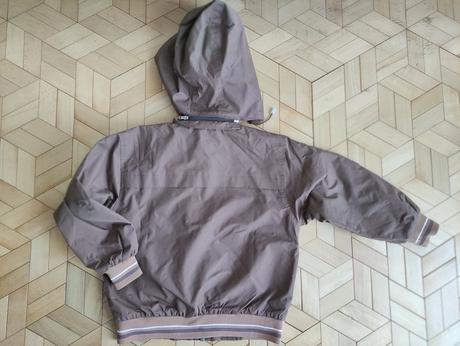 Chlapčenská vetrovka, veľkosť asi 104/110, 110