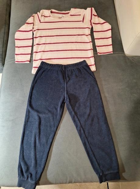 Teplé pyžamko 110-116, lupilu,110