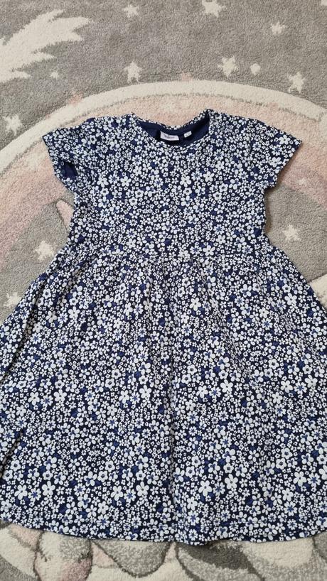 B3540 šaty kvetinové, 128