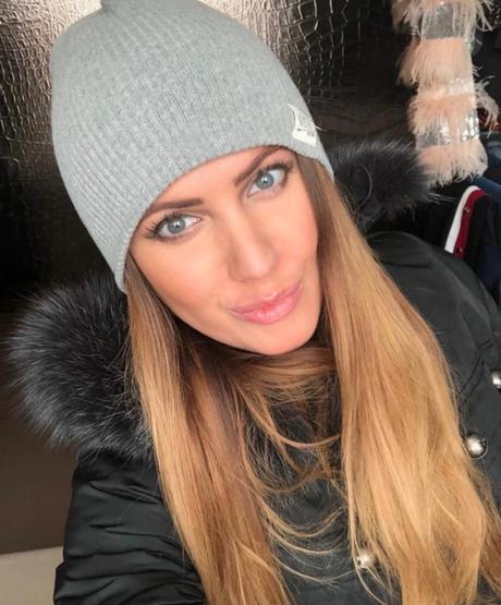 Zara čiapka, zara,54