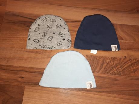 Čiapočky, sinsay,62