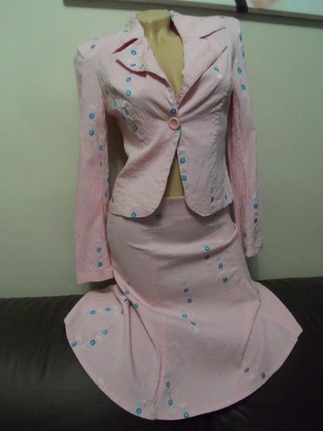 Kostým zn. stessi - eu 36, 36