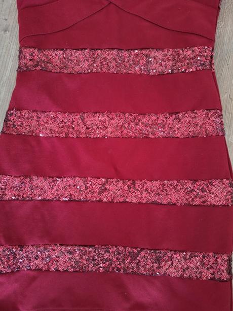 Bordove šaty s flitrami, amisu,38