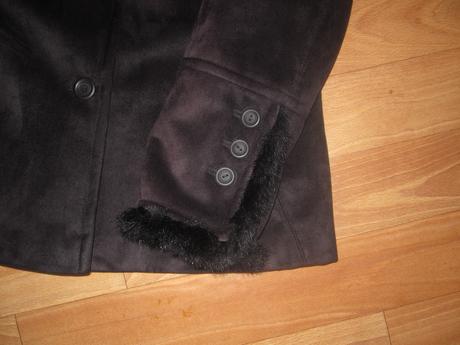 Elegantný kabát, 40