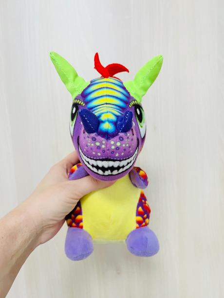 Plyšový dinosaurus, 