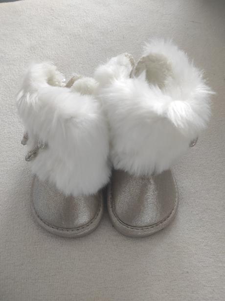 Cizmicky / capacky 20/21, h&m,20