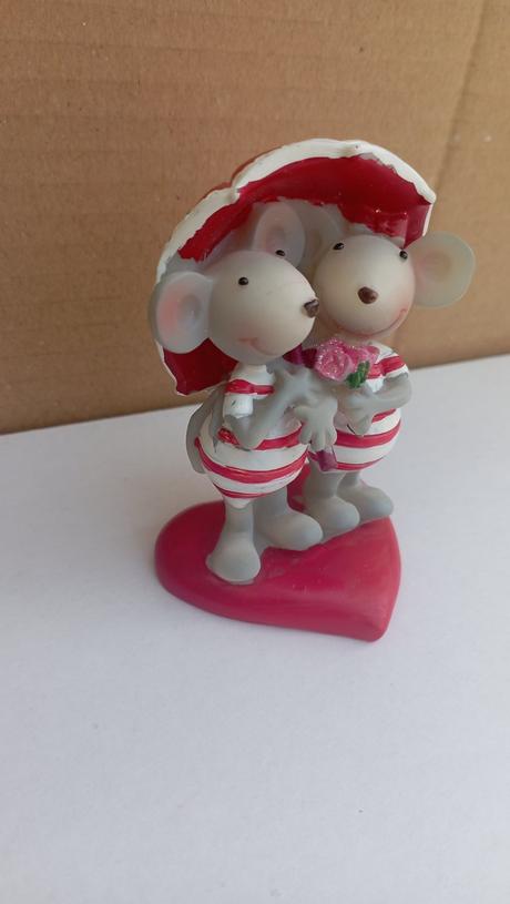 Rôzne dekorácie na torty, 