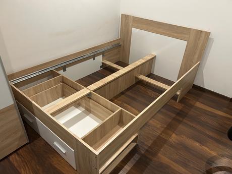 Posteľ 140x200, šírka (cm): 140,dĺžka (cm): 200