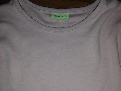 Tenšie 4 nátelníčky mikinky cca 3rôčky, 104