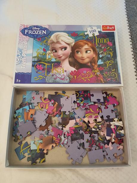 Puzzle anna a elsa frozen, 