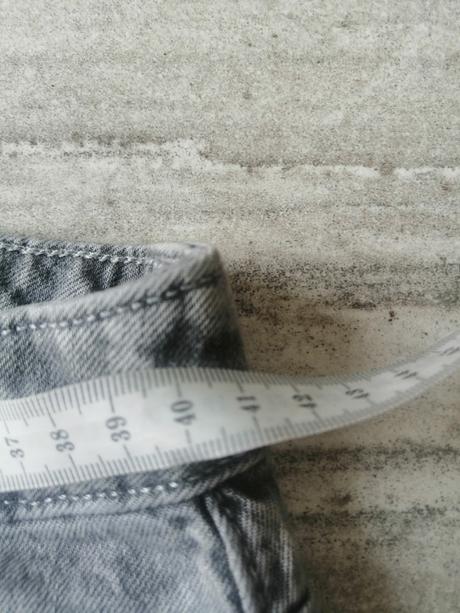 Sivé denim šortky, vysoký pás v38-40,elast., 40