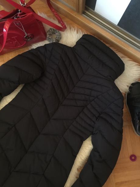 Guess čierna prešívaná dlhšia bunda, guess,xs