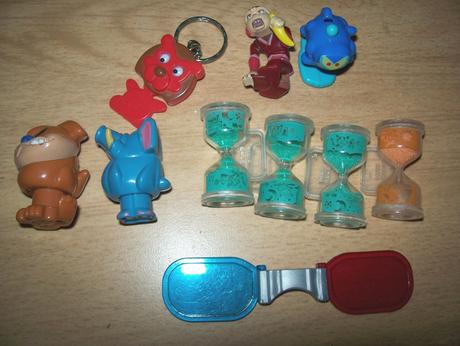 Postavičky z kinder vajíčok,