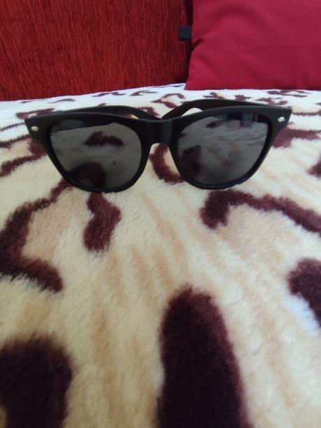 Slnecne okuliare - stav ako na fotke, 