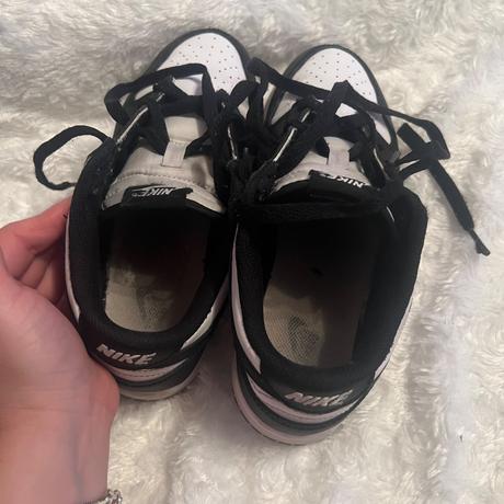 Celokožené tenisky, nike,34