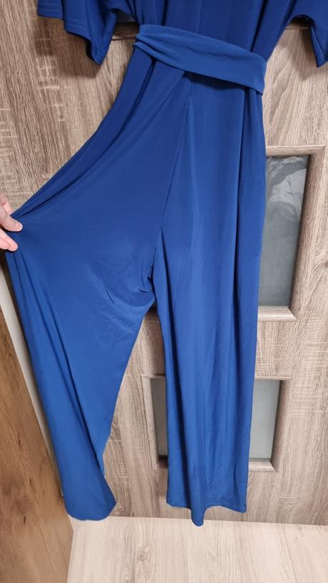 Overal top stav, chantall,l