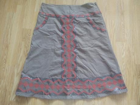 Dámska sukňa monsoon, 40
