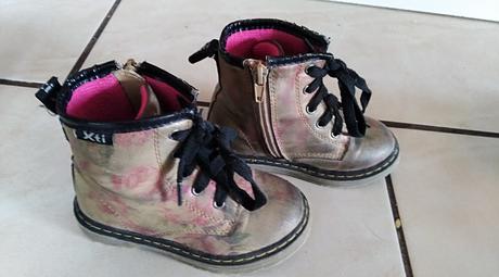 Kvalitné prechodné cizmy kozené, 25