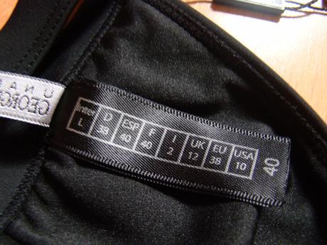 Značkové plavky, 38