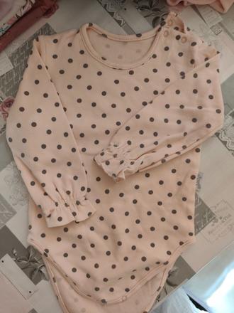 Lososové body so sivymi bodkami top stav, 80