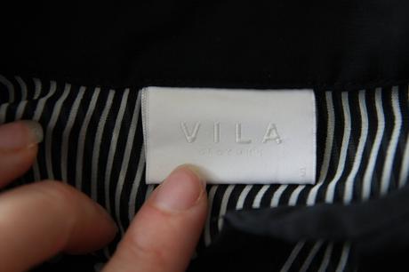 Čierno biela košeľa, vila s, s