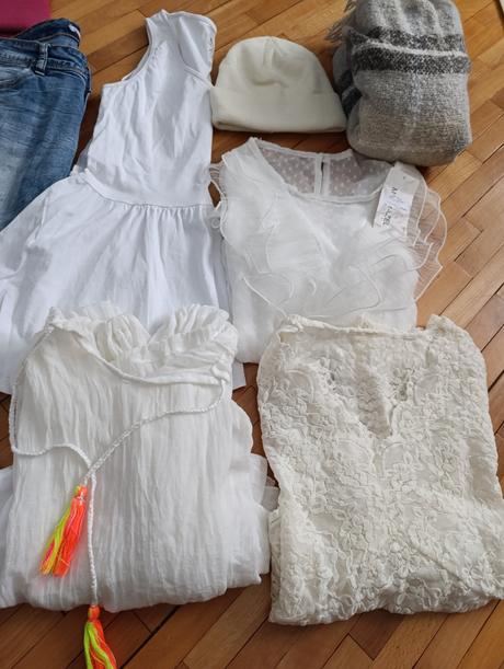 Balík oblečenia, m