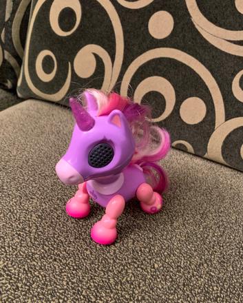 Zoomer interaktívny jednorožec,