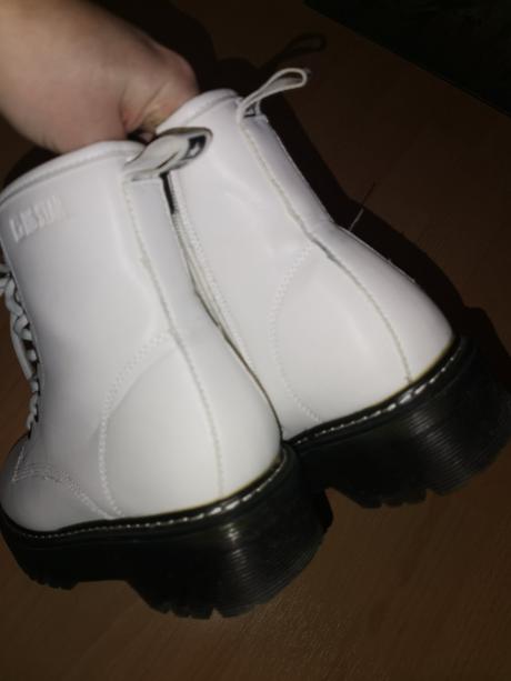 Damske biele čižmy big star, 38