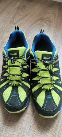 Sportove topanky, 40