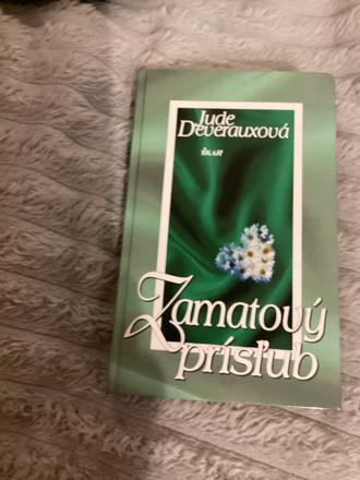 Zamatový prísľub,