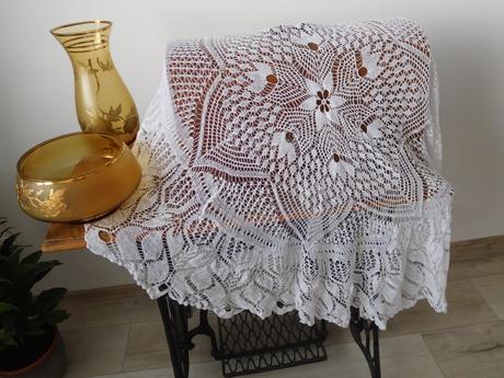 Dečku háčkovanú,okrúhlu-o rozmere-priemer 116 cm, 