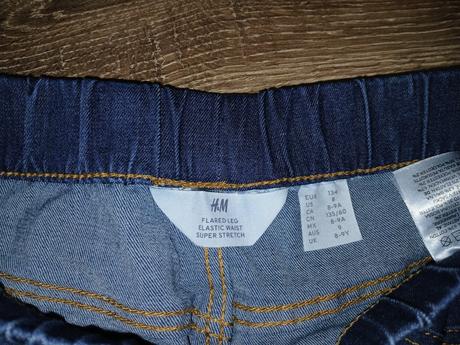 Rifle zdobene kamienkami, h&m,134