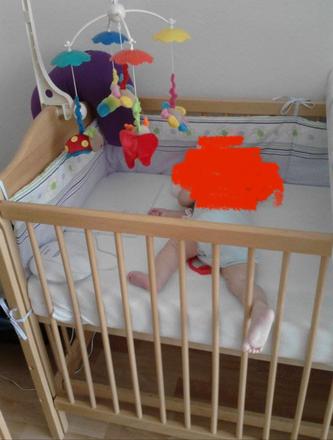 Drevená postieľka, šírka (cm): 60,dĺžka (cm): 120