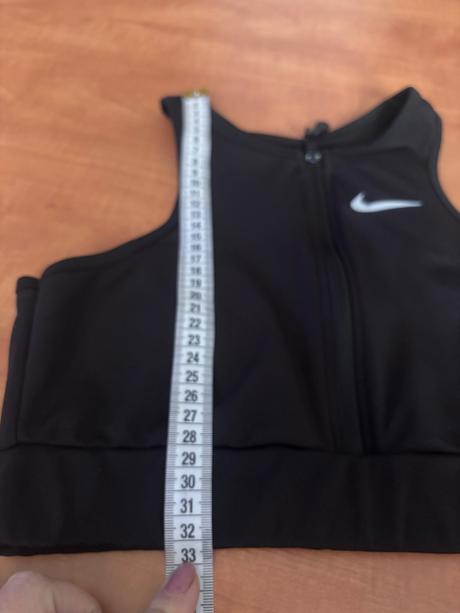 Športová pidprsenka, s