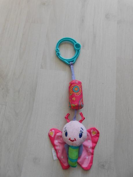 Hrkacia hračka na kočík, 