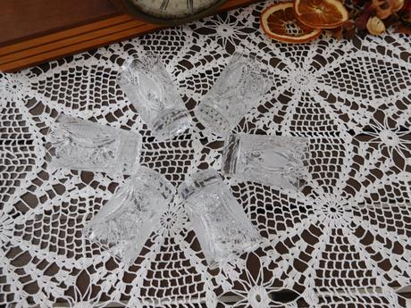 Brúsené sklo poldecáky 6 kusov, 