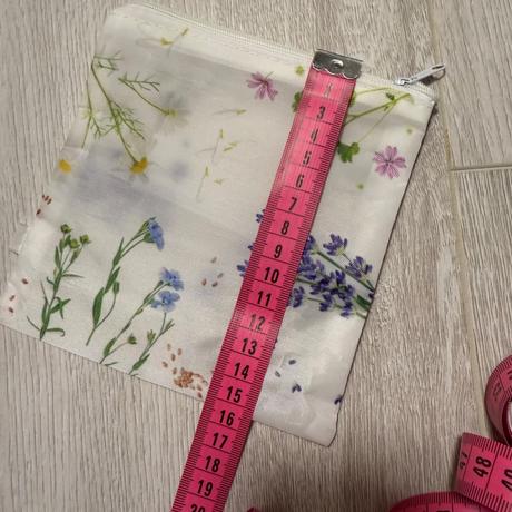 Malé kozmetické vrecúško,