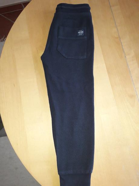 Teplaky reserved, reserved,140