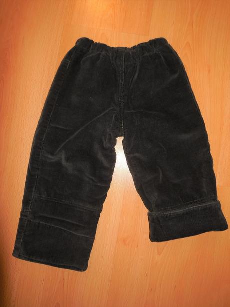 Teplé menčestráky, 80