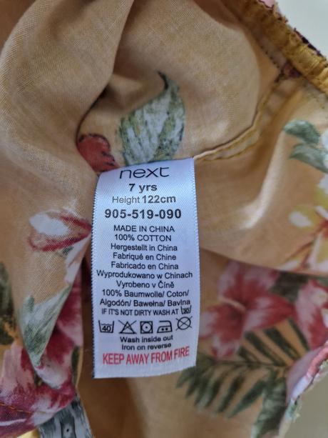 Havajská košeľa, next,122