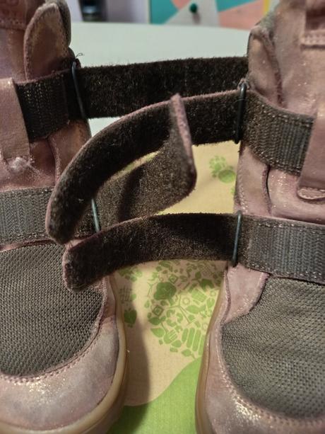 Barefoot froddo text winter - 31, froddo,31