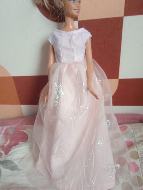 Šaty pre babiku barbie, 