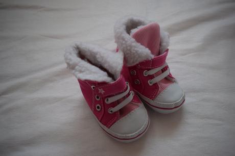 Nenosene cizmicky, kik,<17