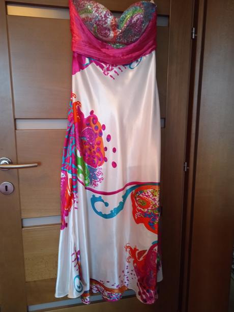 Dámske spoločenské šaty, m