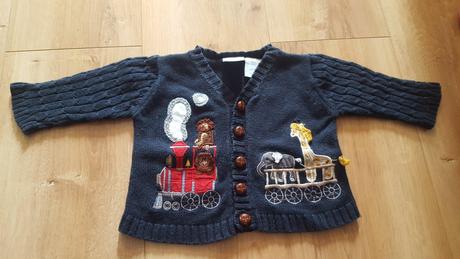 Krásny svetrik so zvieratkami na 6 mes, 68