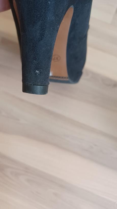 Čierne semišové lodičky, s.oliver,37