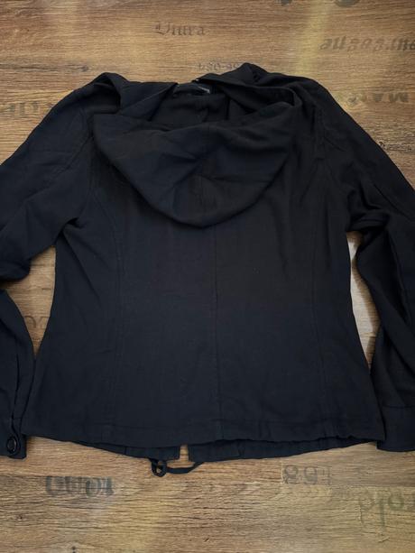 Ľahká čierna bundička vroom & dresmann, s