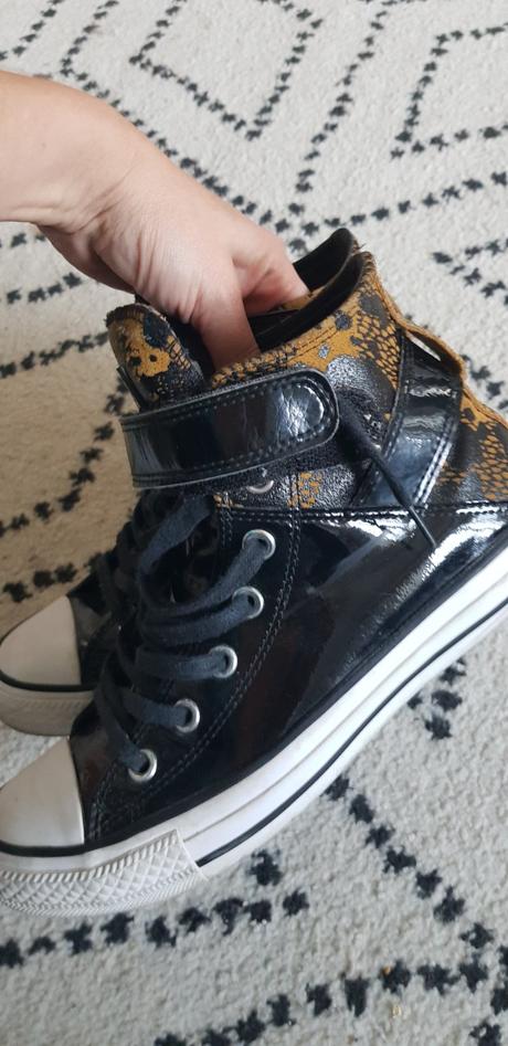 Converse, converse,38